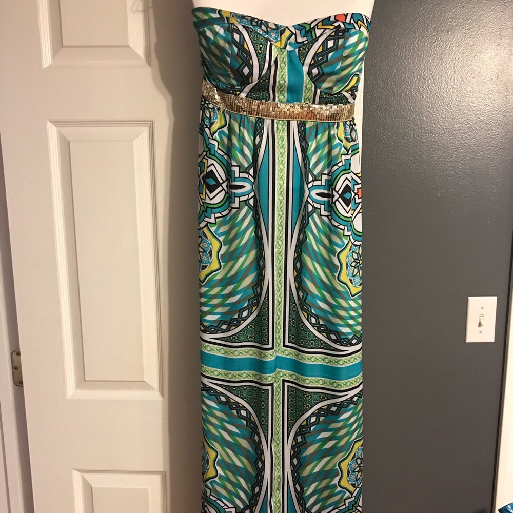 2b bebe Maxi dress